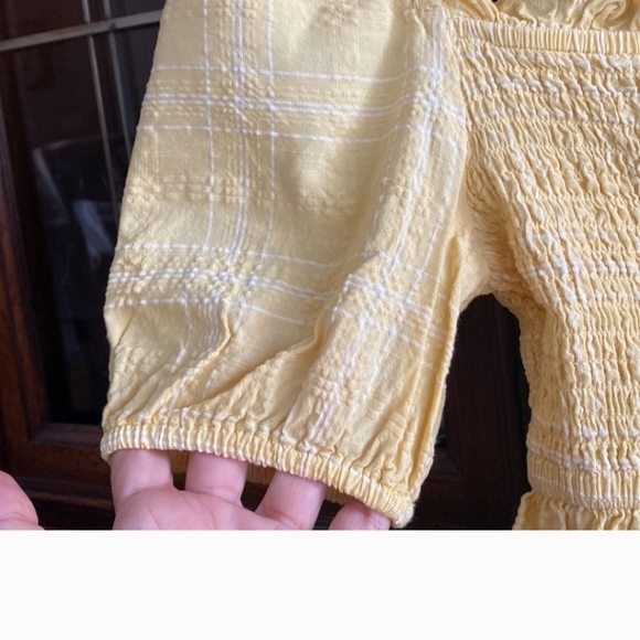 The Fifth Label Top - Picture 3 of 7